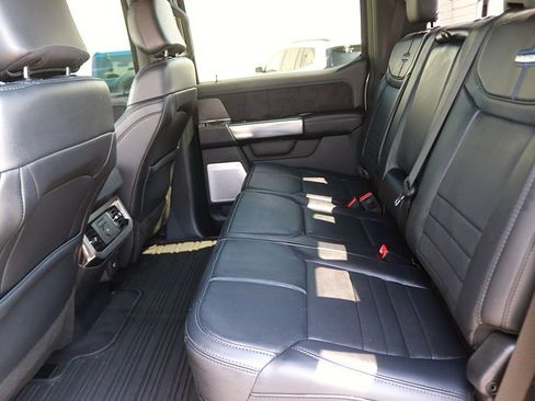 Used 2025 Ford F350 Platinum AWD/4WD image 19