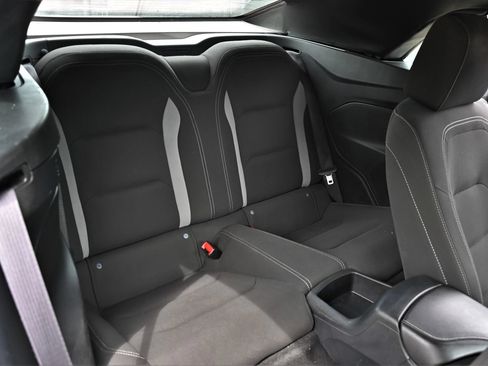 Used 2020 Chevrolet Camaro LT RWD image 16