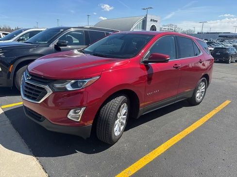 Used 2019 Chevrolet Equinox LT AWD/4WD image 2