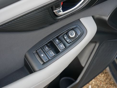 Certified 2025 Subaru Outback Premium image 19