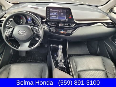 Used 2021 Toyota C-HR Limited image 9