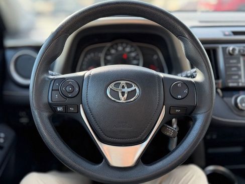 Used 2015 Toyota RAV4 XLE image 7
