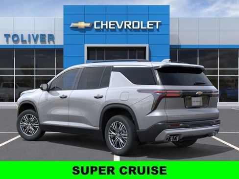 New 2026 Chevrolet Traverse LT w/ Enhanced Driving Package FWD image 3
