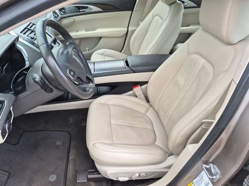 Used 2020 Lincoln MKZ Reserve w/ Elements Package FWD image 16