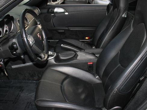 Used 2006 Porsche Cayman S RWD image 16
