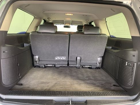 Used 2013 Chevrolet Suburban LT image 34