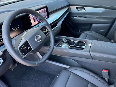 New 2026 Nissan Murano SL image 10