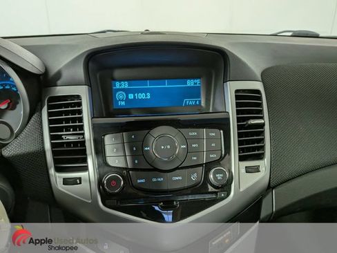 Used 2012 Chevrolet Cruze LT FWD image 17