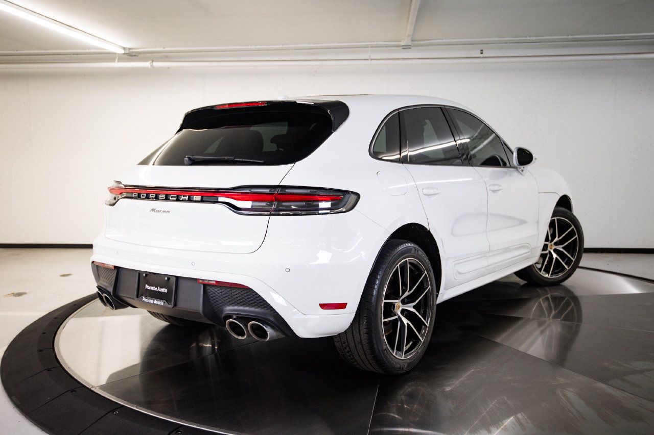 Certified 2023 Porsche Macan AWD/4WD image 7