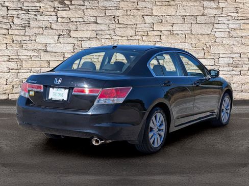 Used 2011 Honda Accord EX-L image 5