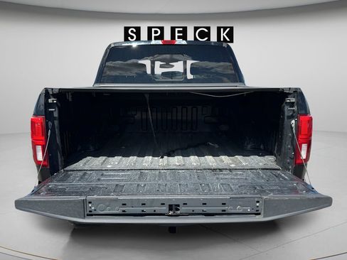 Used 2018 Ford F150 XLT w/ Equipment Group 302A Luxury AWD/4WD image 9