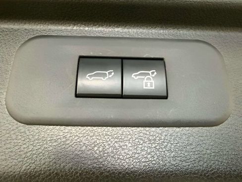 Used 2025 Toyota Grand Highlander AWD image 27