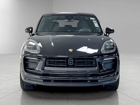 New 2025 Porsche Macan image 11