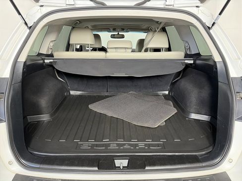 Used 2010 Subaru Outback 3.6R Limited image 25