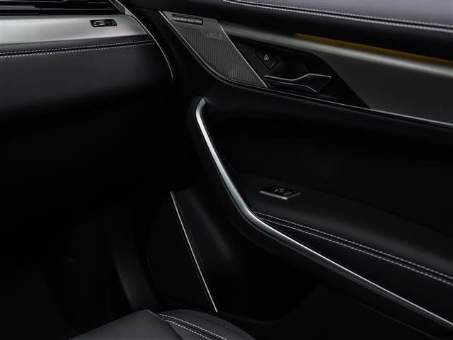 New 2025 Jaguar F-PACE R-Dynamic S AWD/4WD image 30