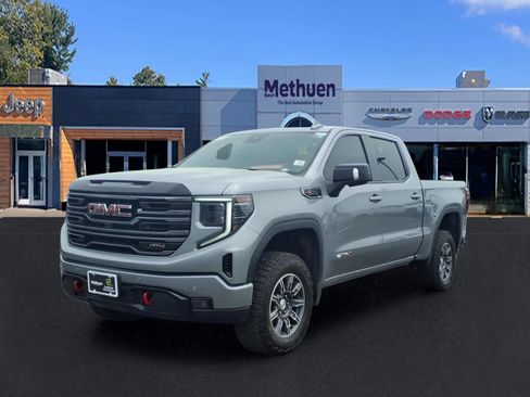 Used 2025 GMC Sierra 1500 AT4 AWD/4WD image 9