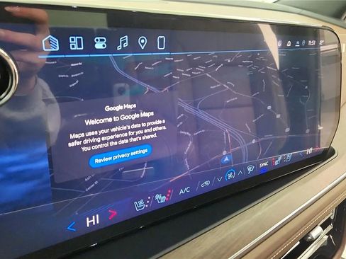 New 2026 Chevrolet Suburban High Country AWD/4WD image 30