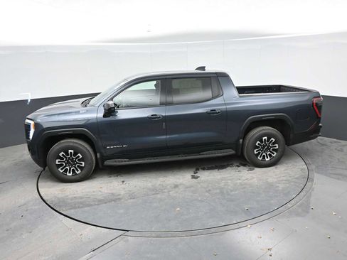 New 2026 GMC Sierra EV Elevation image 28