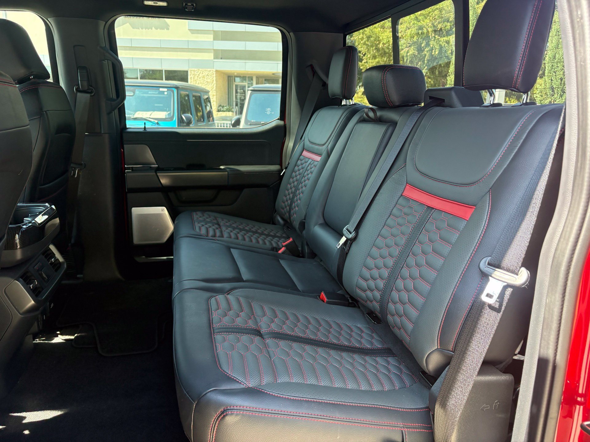 Used 2024 Ford F150 Lariat w/ Equipment Group 502A High AWD/4WD image 7