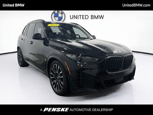 Used 2025 BMW X5 xDrive50e w/ M Sport Package AWD/4WD image 3