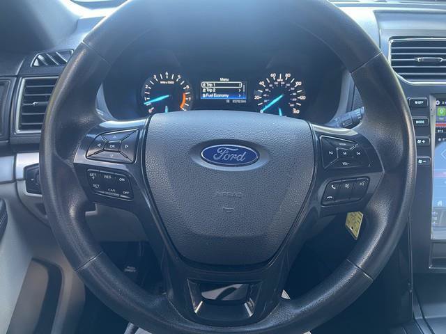 Used 2018 Ford Explorer 4WD image 11