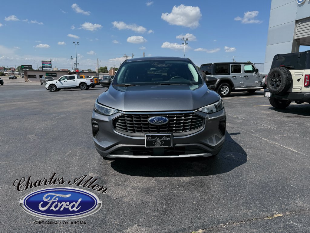 Used 2024 Ford Escape Active FWD image 8