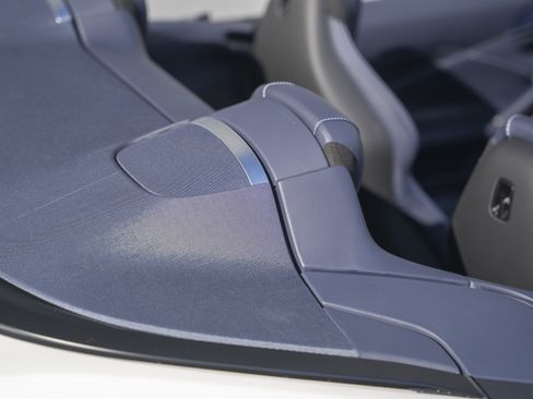 Certified 2025 Ferrari Roma Spider image 26