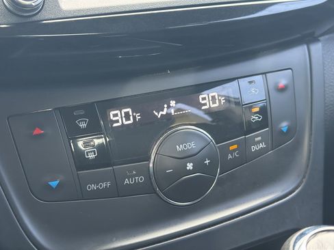 Used 2019 Nissan Sentra SV image 26