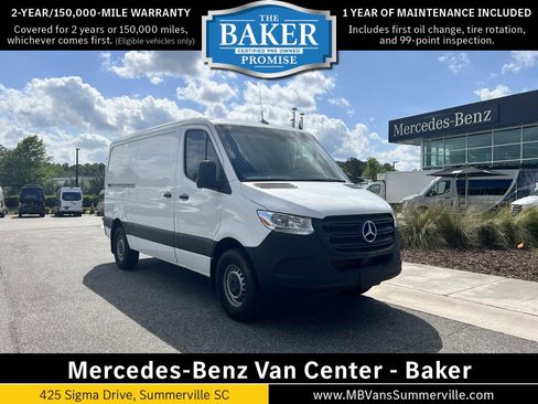 Used 2023 Mercedes-Benz Sprinter 144 Cargo image 1