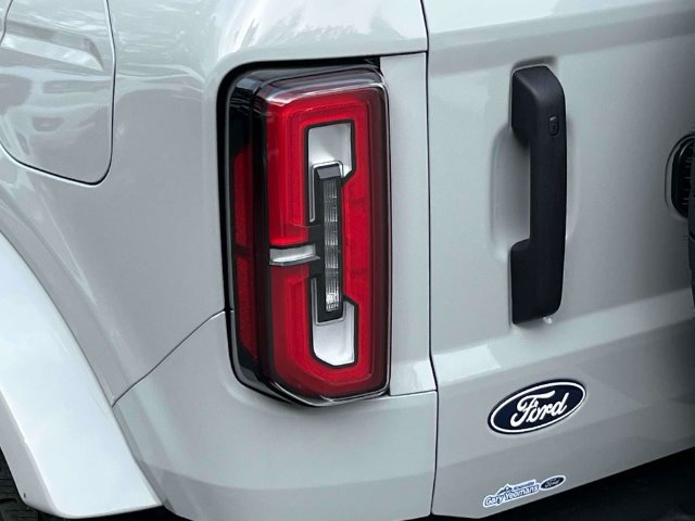 New 2026 Ford Bronco Outer Banks AWD/4WD image 10