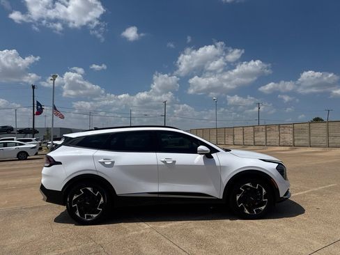 Used 2023 Kia Sportage SX FWD image 26