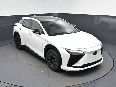 New 2026 Lexus RZ 350e 2WD image 1