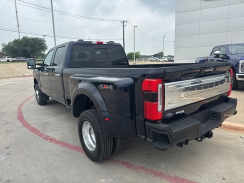 Used 2024 Ford F350 Platinum AWD/4WD image 8