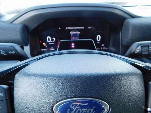 Used 2025 Ford Explorer ST-Line w/ ST-Line Street Pack image 40