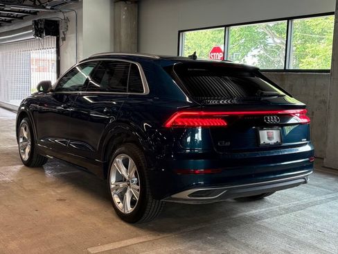 Used 2019 Audi Q8 Prestige w/ Luxury Package AWD/4WD image 3