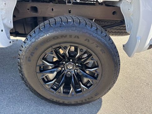Used 2025 Chevrolet Silverado 1500 LT w/ Work Truck Package AWD/4WD image 33