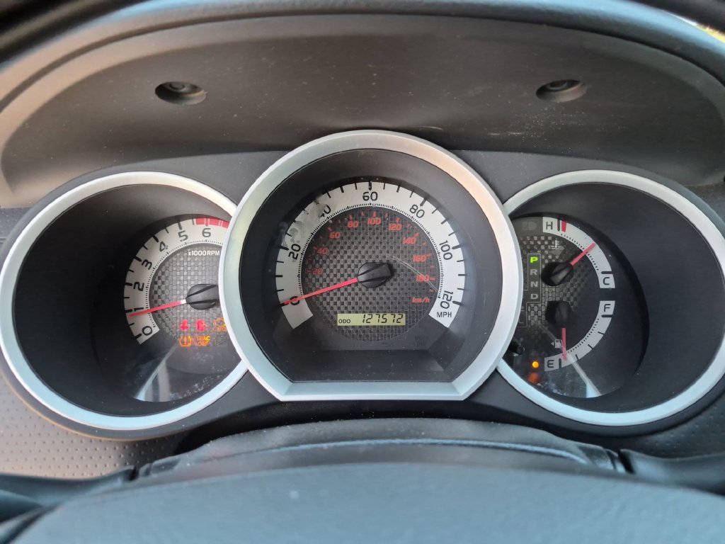 Used 2012 Toyota Tacoma 2WD Regular Cab image 18