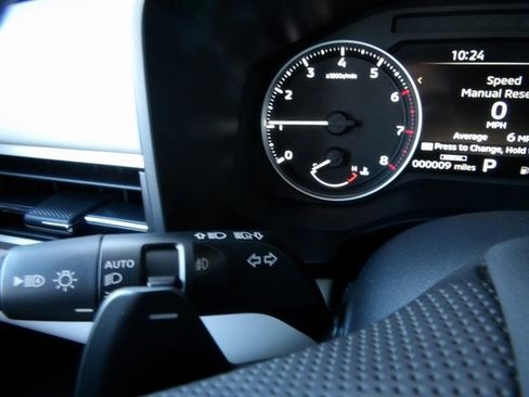 New 2025 Mitsubishi Outlander SE image 37