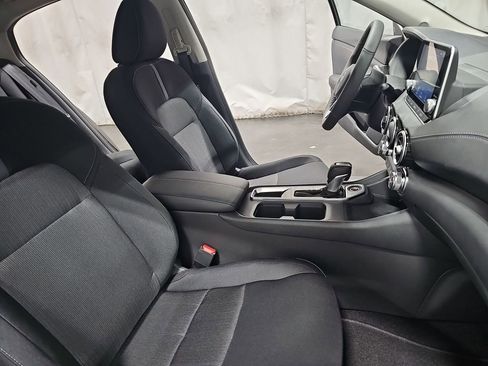 New 2025 Nissan Sentra SV w/ All-Weather Package image 10