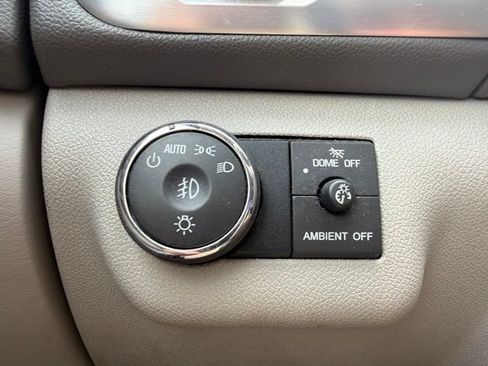 Used 2017 GMC Acadia Limited SLT FWD image 26