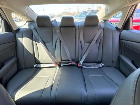 Used 2024 Honda Accord EX-L image 27