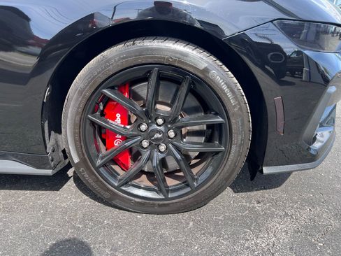 Used 2025 Ford Mustang GT Premium RWD image 27