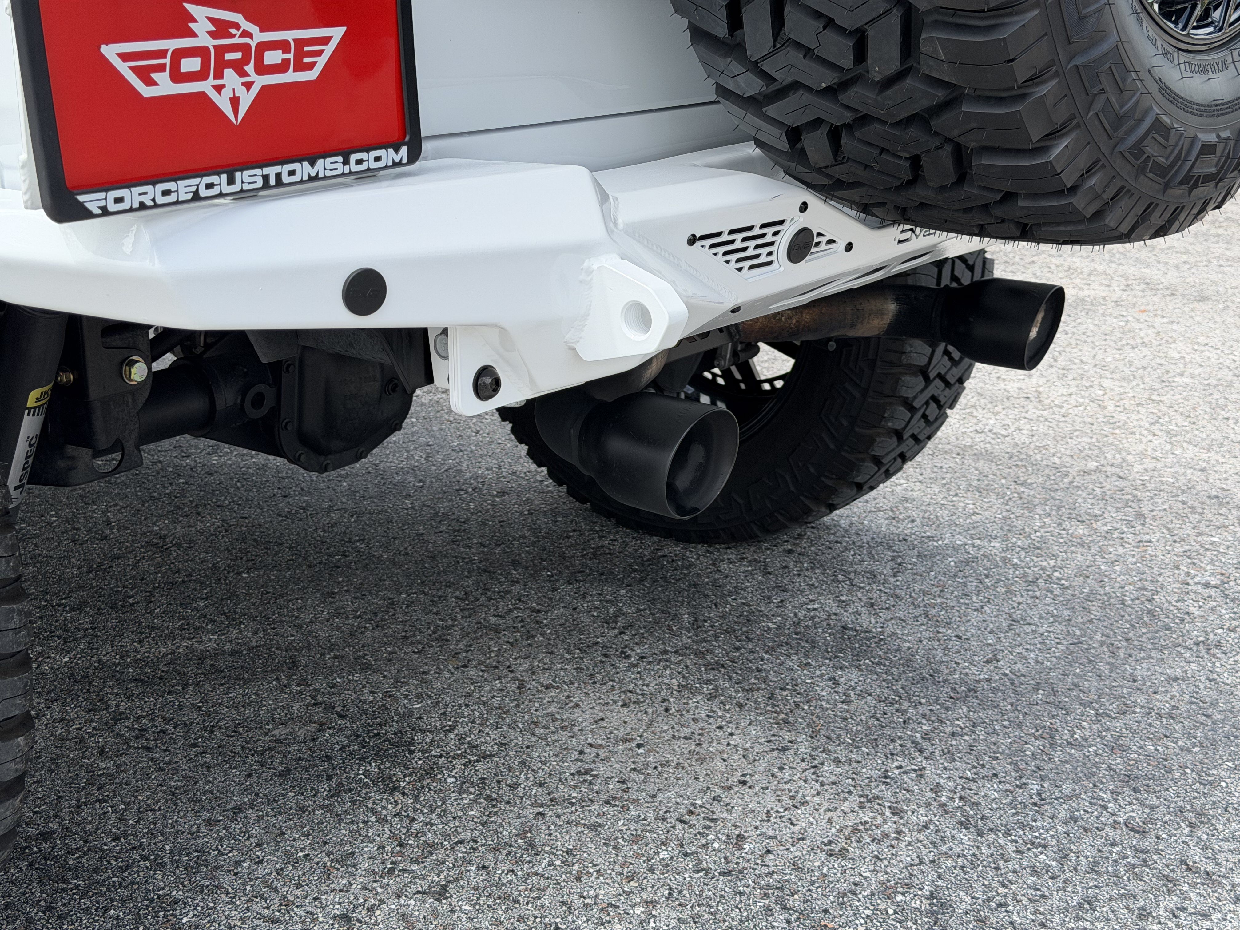 Used 2025 Jeep Wrangler Unlimited Sahara AWD/4WD image 14