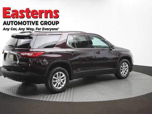 Used 2021 Chevrolet Traverse LT AWD/4WD image 42