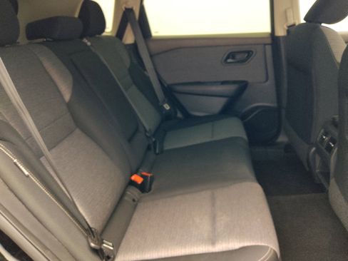 Used 2021 Nissan Rogue S AWD/4WD image 19