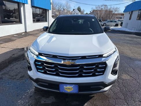 New 2026 Chevrolet Equinox LT w/ Convenience Package II image 3