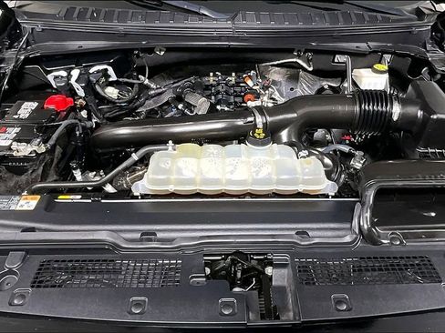 Used 2023 Ford Expedition Max Limited image 9