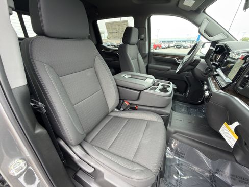 New 2026 GMC Sierra 1500 SLE AWD/4WD image 16