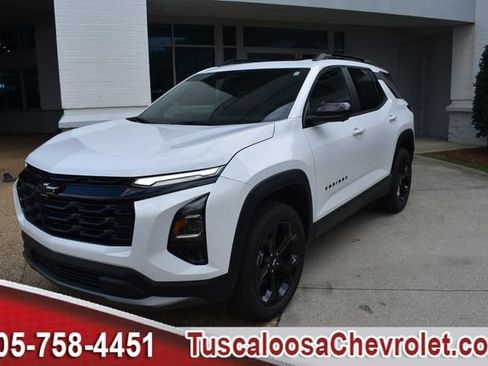 New 2026 Chevrolet Equinox LT w/ Convenience Package II FWD image 5