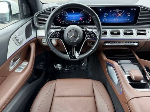 Certified 2024 Mercedes-Benz GLE 350 4MATIC w/ 3rd Row Seat Package image 12
